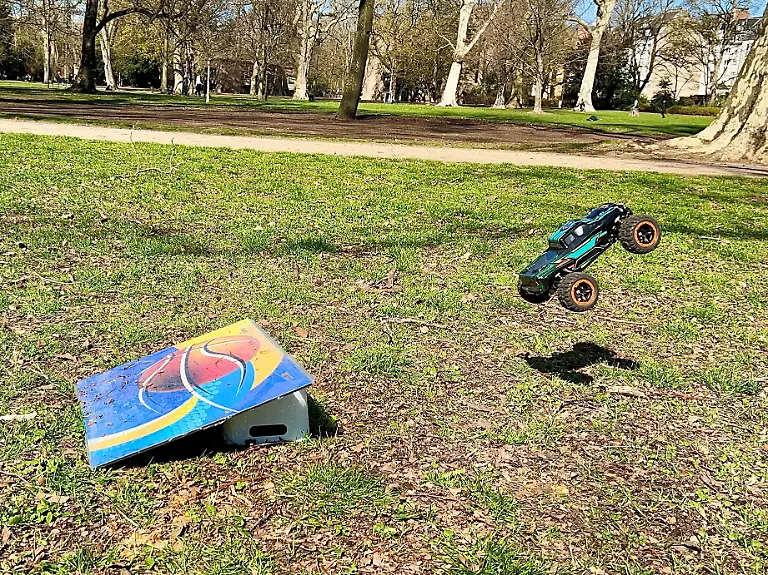 Ferngesteuerte Autos_Galerie4